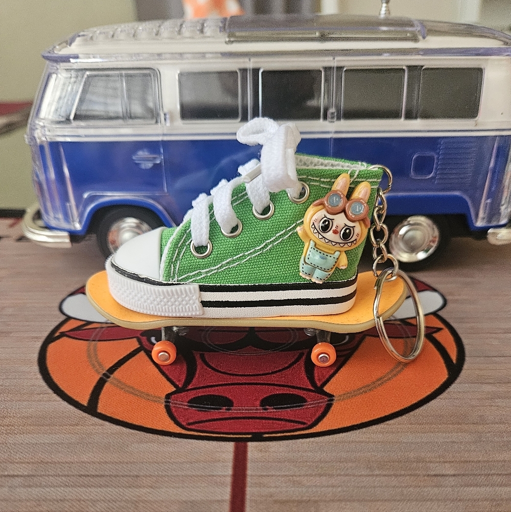 Kids Green High-Top Sneaker Keychain